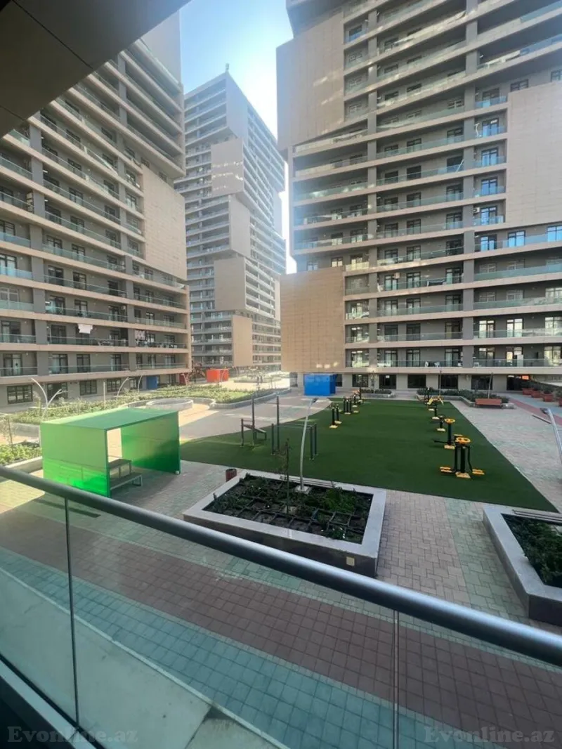 Kirayə verilir 2 otaqlı Mənzil Yeni tikili 70 m² 8 Noyabr m.