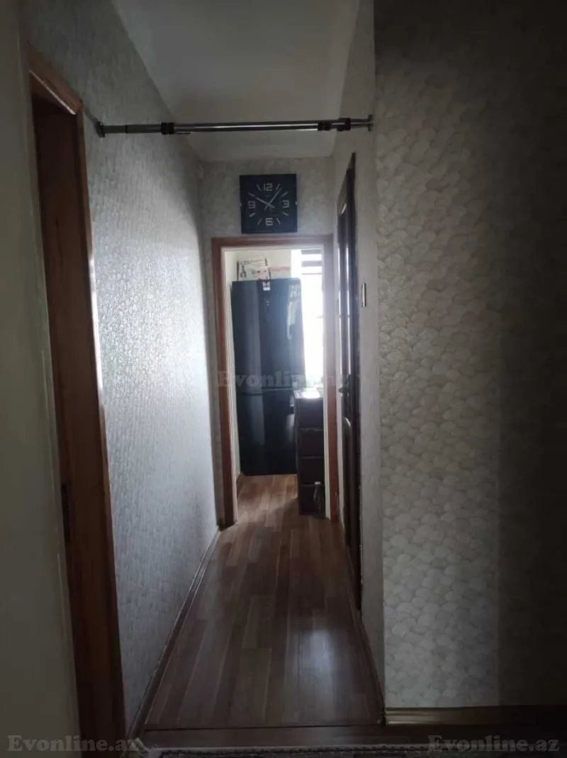 Satılır 3 otaqlı Mənzil Köhnə tikili 68 m² Lökbatan - şəkil 2