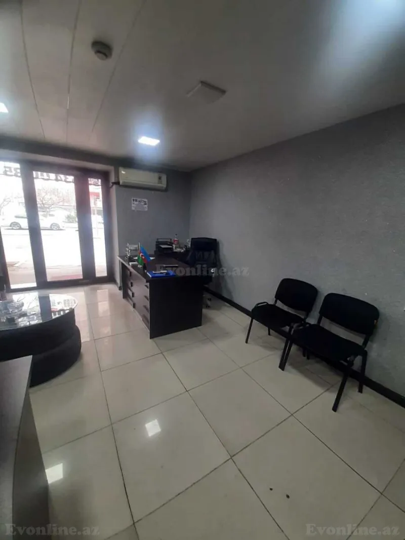 Kirayə verilir Ofis 45 m² İnşaatçılar m. - şəkil 2