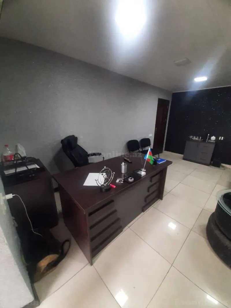 Kirayə verilir Ofis 45 m² İnşaatçılar m. - şəkil 4