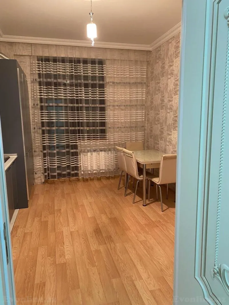 Kirayə verilir 3 otaqlı Mənzil Yeni tikili 100 m² Gənclik m. - şəkil 4