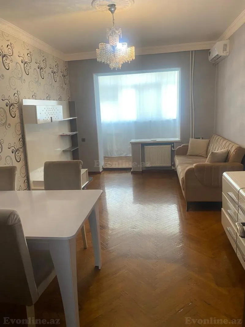 Kirayə verilir 2 otaqlı Mənzil Köhnə tikili 55 m² Xətai m.