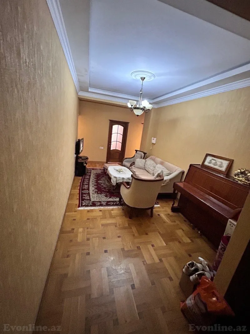 Satılır 3 otaqlı Mənzil Yeni tikili 117 m² Gənclik m. - şəkil 2