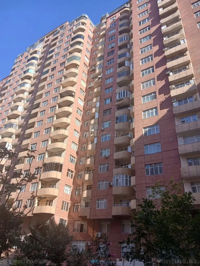 Satılır 4 otaqlı Mənzil Yeni tikili 178 m² Gənclik m.
