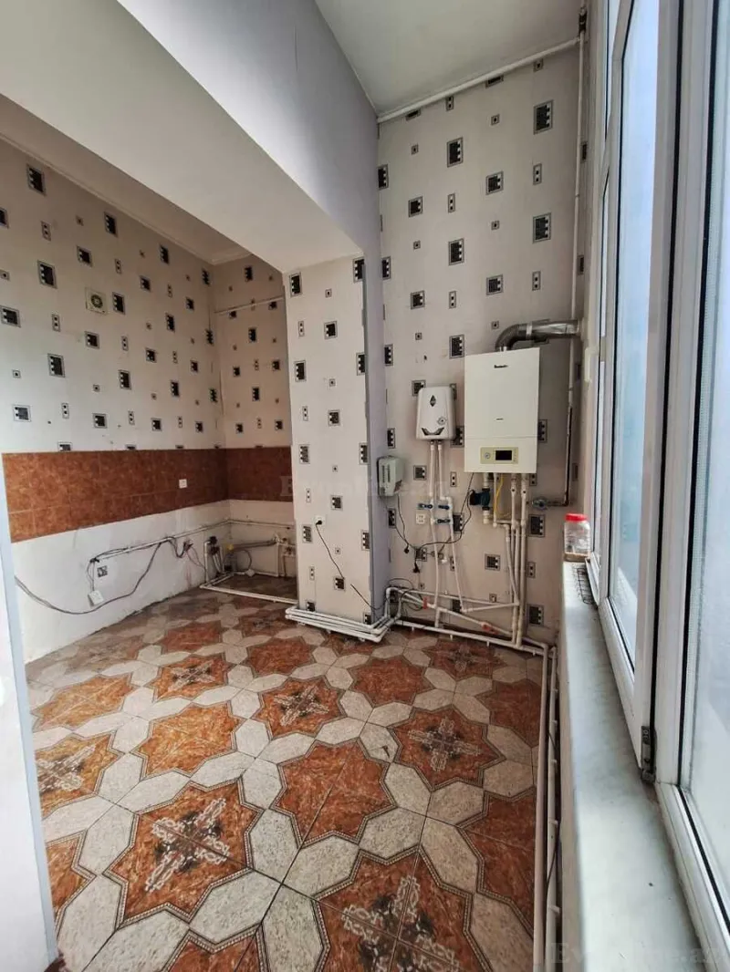 Satılır 5 otaqlı Mənzil Köhnə tikili 150 m² İçərişəhər m. - şəkil 6