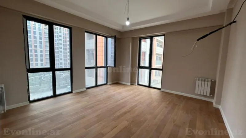 Satılır 3 otaqlı Mənzil Yeni tikili 83 m² Yasamal - şəkil 2