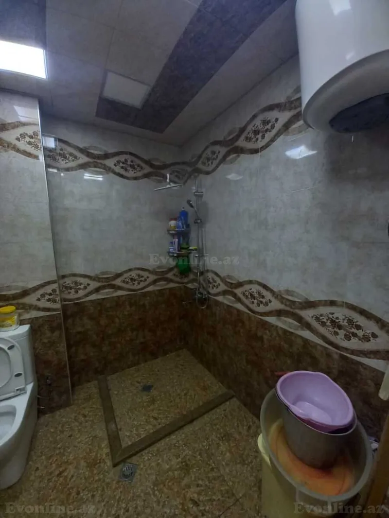 Satılır 2 otaqlı Mənzil Köhnə tikili 65 m² 8-ci mikrorayon - şəkil 15