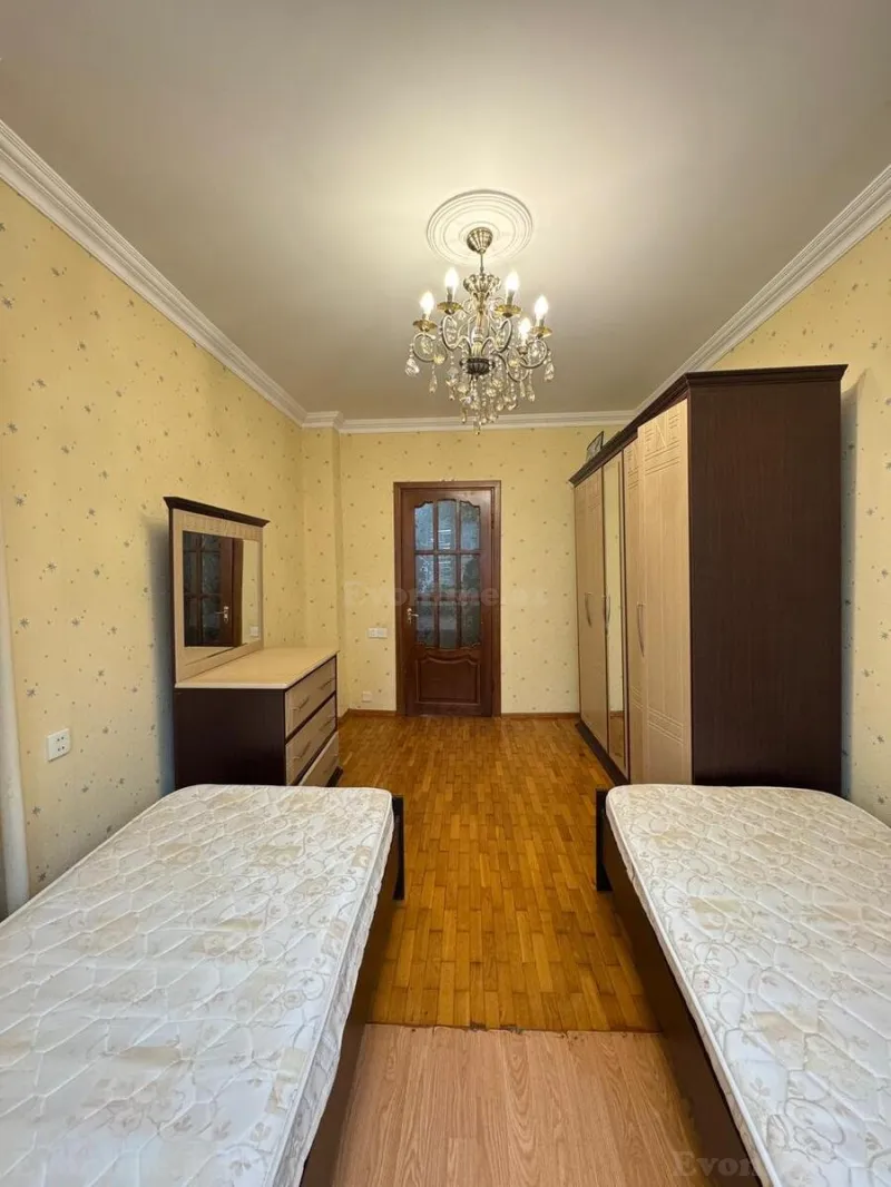 Kirayə verilir 3 otaqlı Mənzil Köhnə tikili 80 m² Həzi Aslanov m. - şəkil 4