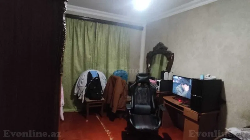 Satılır 5 otaqlı Mənzil Köhnə tikili 100 m² 8-ci kilometr - şəkil 2