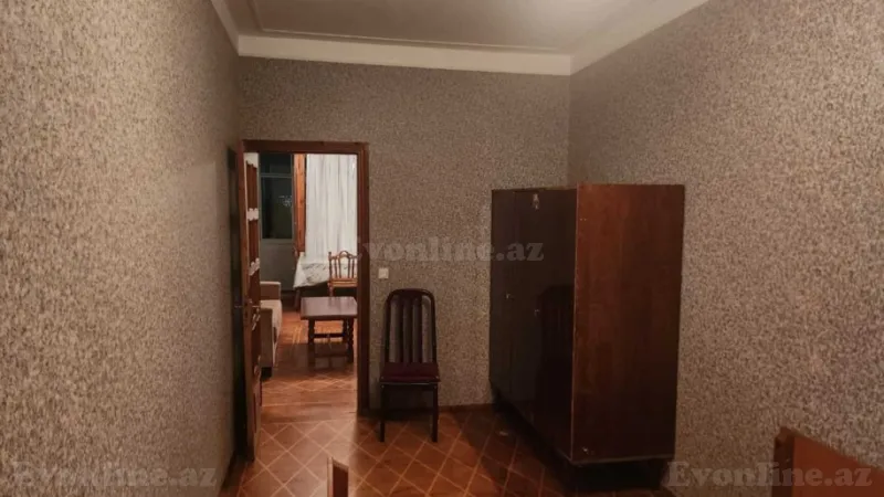 Kirayə verilir 2 otaqlı Mənzil Köhnə tikili 55 m² 4-cü mikrorayon - şəkil 3