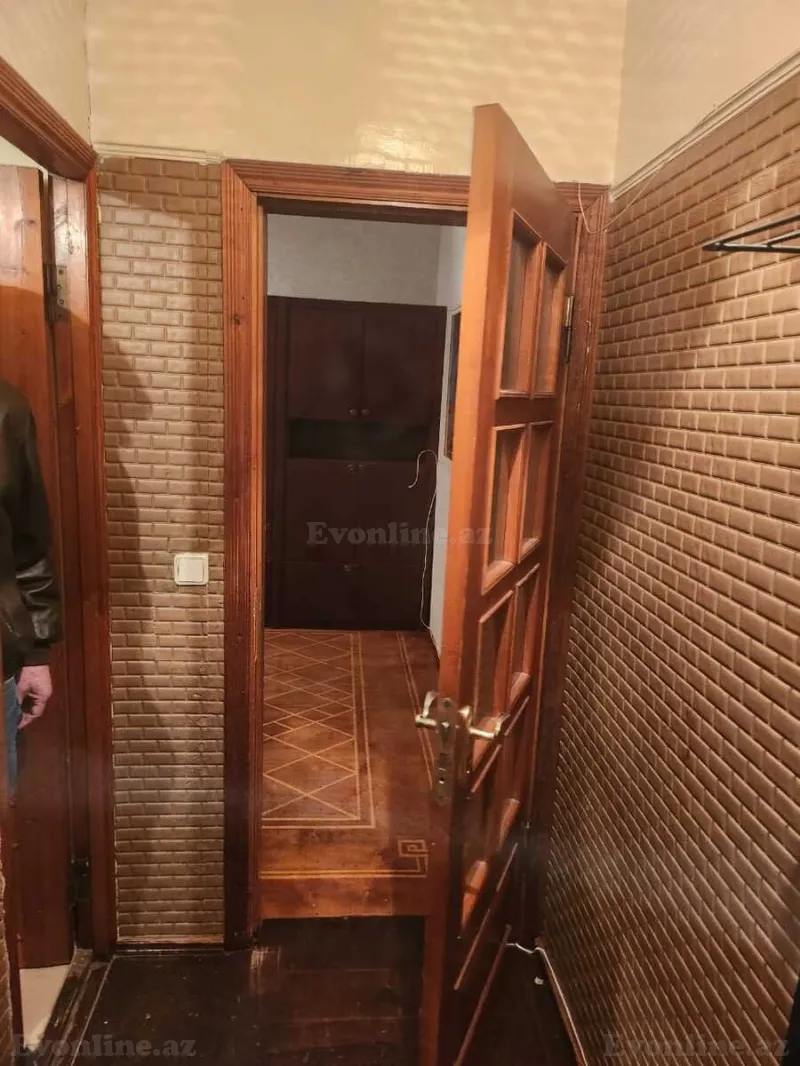 Kirayə verilir 2 otaqlı Mənzil Köhnə tikili 55 m² 4-cü mikrorayon - şəkil 5