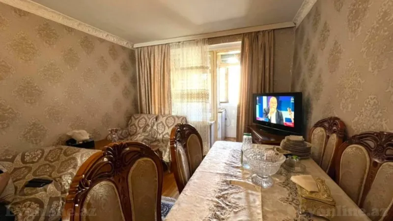 Satılır 2 otaqlı Mənzil Köhnə tikili 50 m² Gənclik m. - şəkil 2