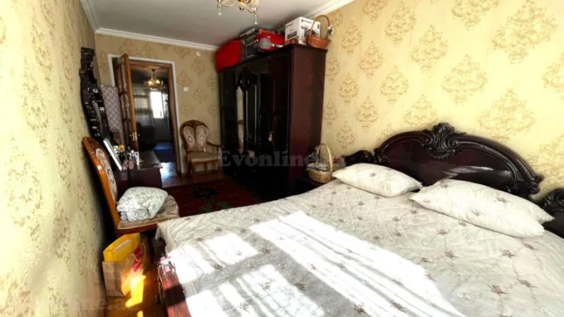 Satılır 2 otaqlı Mənzil Köhnə tikili 50 m² Gənclik m. - şəkil 5