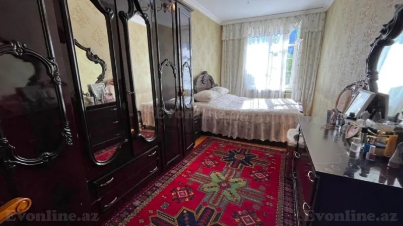 Satılır 2 otaqlı Mənzil Köhnə tikili 50 m² Gənclik m. - şəkil 6