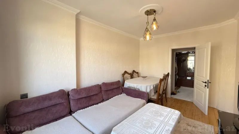 Satılır 3 otaqlı Mənzil Köhnə tikili 85 m² Suraxanı r. - şəkil 2