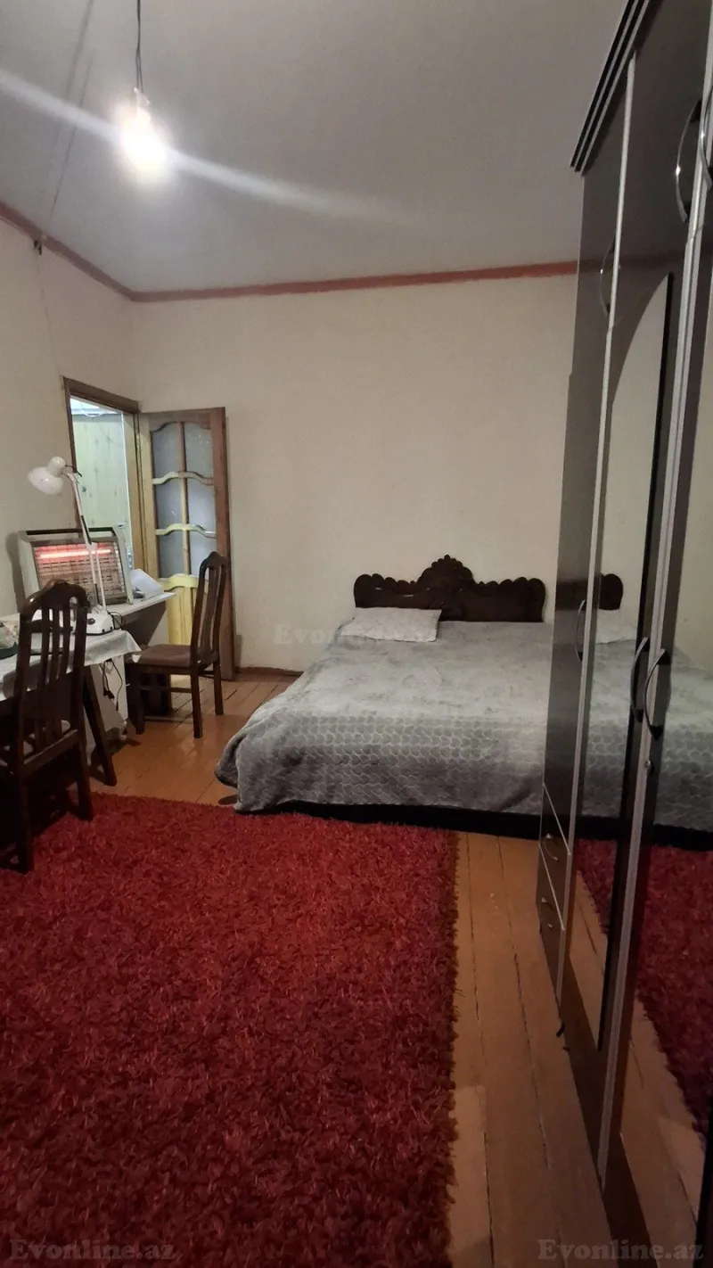 Satılır 1 otaqlı Mənzil Köhnə tikili 30 m² 5-ci mikrorayon