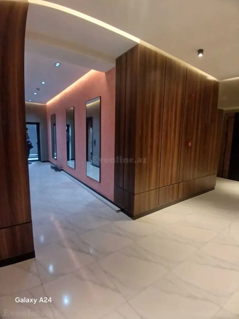 Satılır 2 otaqlı Mənzil Yeni tikili 107 m² Koroğlu m. - şəkil 4