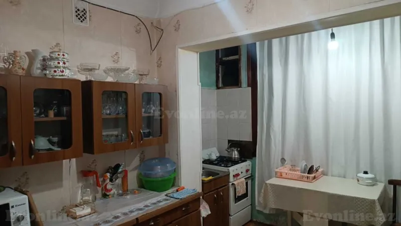 Satılır 3 otaqlı Mənzil Köhnə tikili 80 m² Xətai r. - şəkil 13
