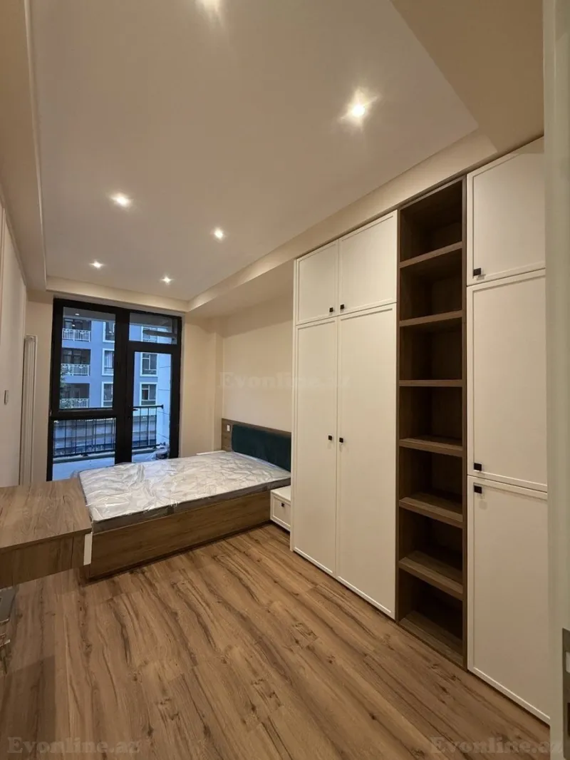 Satılır 2 otaqlı Mənzil Yeni tikili 66 m² Nərimanov r. - şəkil 4