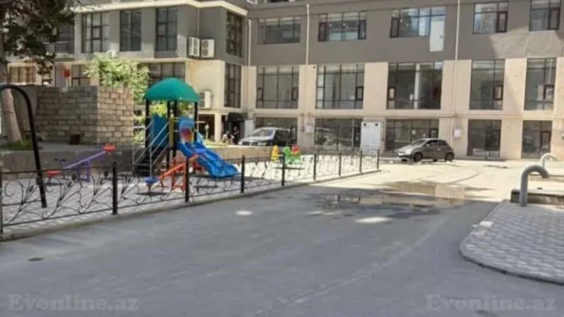 Satılır 3 otaqlı Mənzil Yeni tikili 147 m² Nərimanov r. - şəkil 2