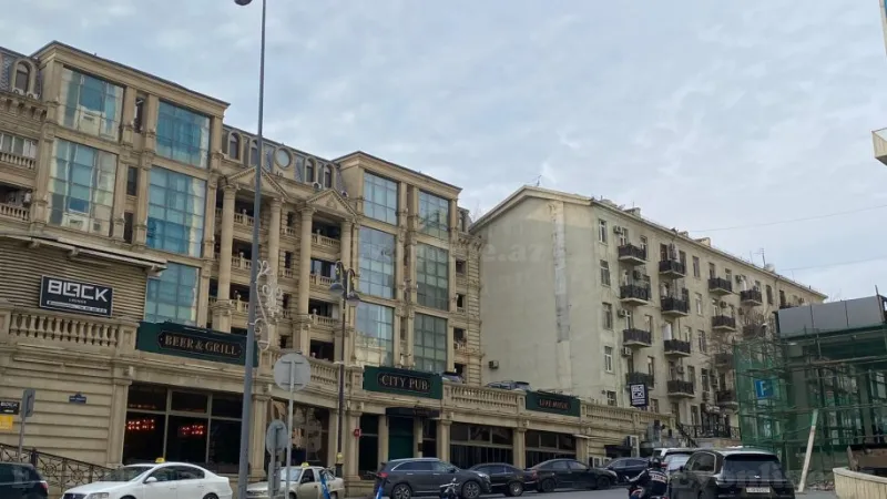 Satılır 2 otaqlı Mənzil Köhnə tikili 45 m² Nizami m. - şəkil 2