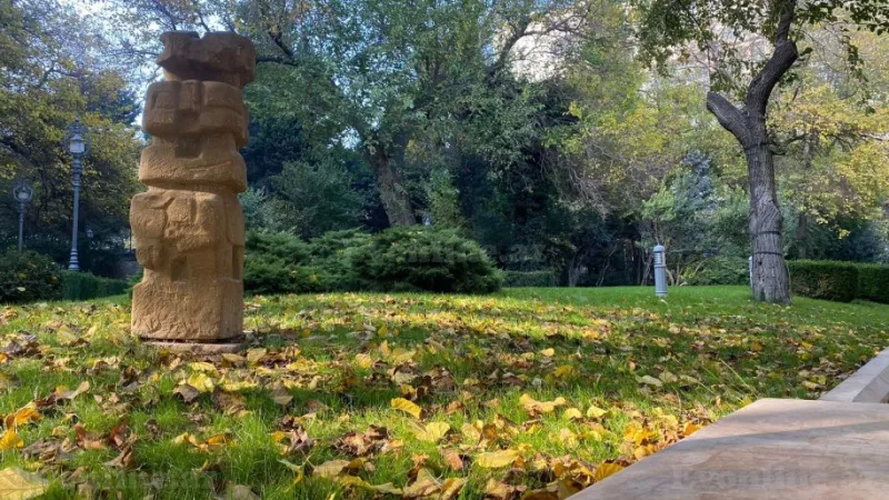 Satılır 2 otaqlı Mənzil Köhnə tikili 45 m² Nizami m. - şəkil 17