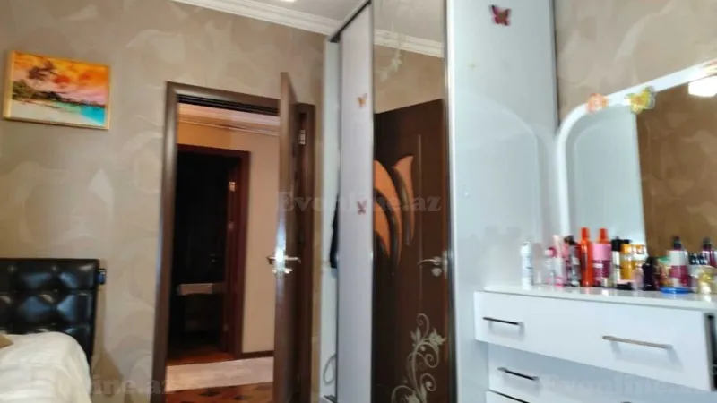 Satılır 5 otaqlı Mənzil Köhnə tikili 110 m² Lökbatan - şəkil 3