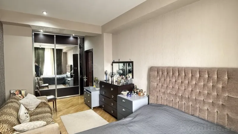 Satılır 3 otaqlı Mənzil Yeni tikili 137 m² Həzi Aslanov m. - şəkil 9