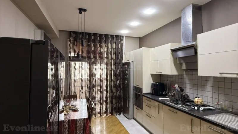 Satılır 3 otaqlı Mənzil Yeni tikili 137 m² Həzi Aslanov m. - şəkil 17