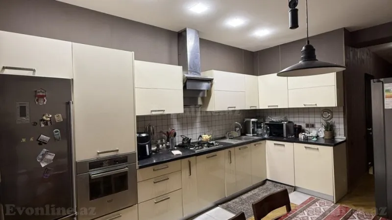 Satılır 3 otaqlı Mənzil Yeni tikili 137 m² Həzi Aslanov m. - şəkil 18