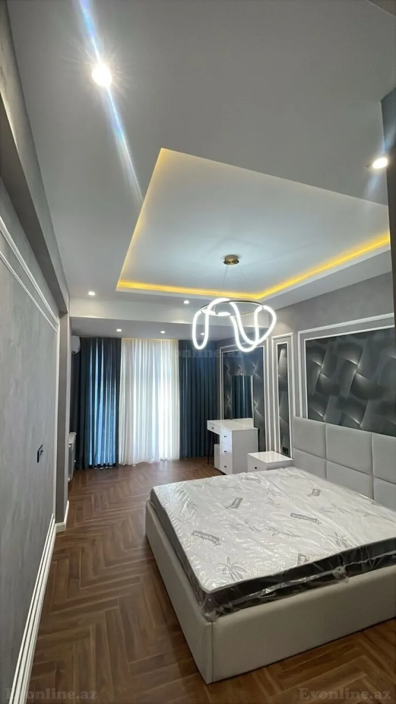 Satılır 3 otaqlı Mənzil Yeni tikili 114 m² 28 May m. - şəkil 2
