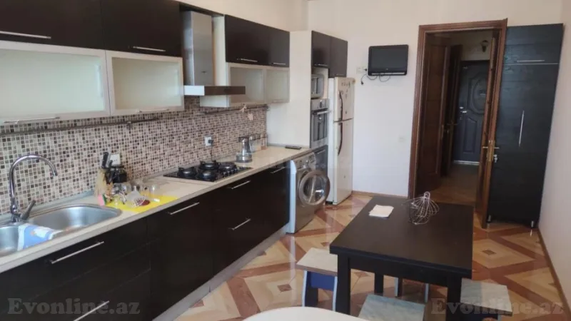 Kirayə verilir 4 otaqlı Mənzil Yeni tikili 140 m² Elmlər Akademiyası m. - şəkil 13