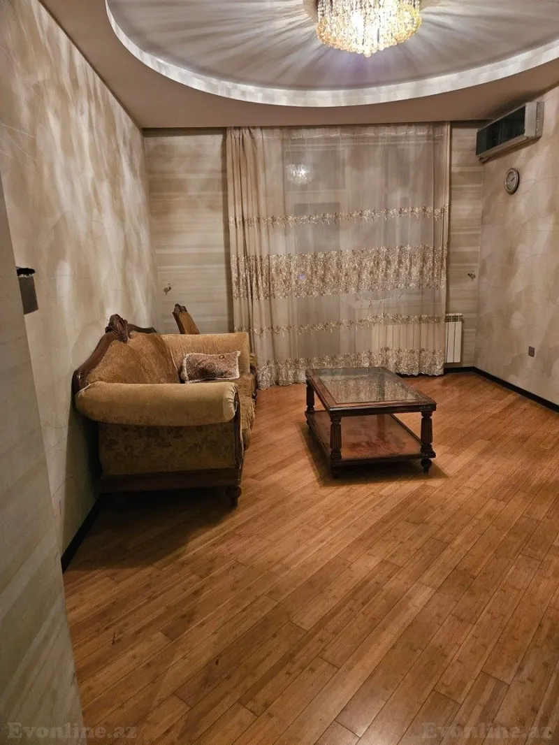 Kirayə verilir 3 otaqlı Mənzil Yeni tikili 75 m² 8-ci mikrorayon