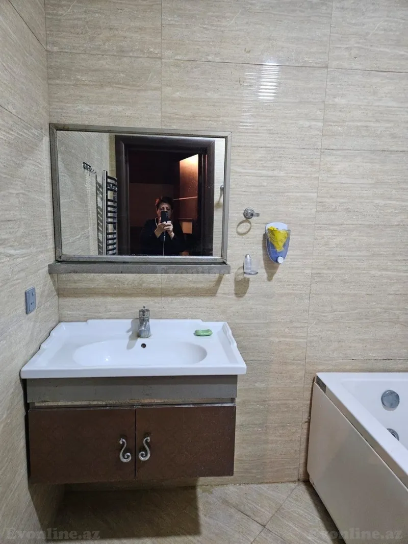 Kirayə verilir 3 otaqlı Mənzil Yeni tikili 75 m² 8-ci mikrorayon - şəkil 18