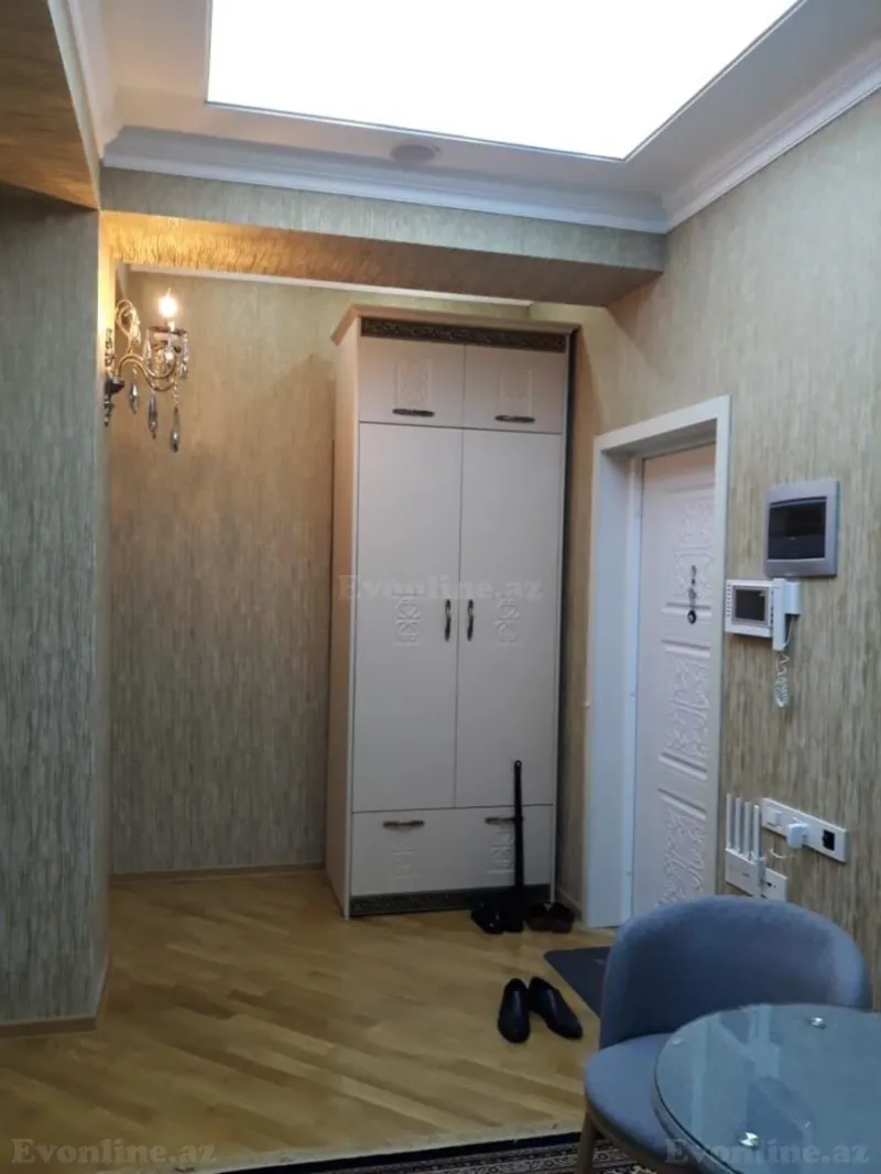 Kirayə verilir 2 otaqlı Mənzil Yeni tikili 105 m² 8-ci mikrorayon - şəkil 2