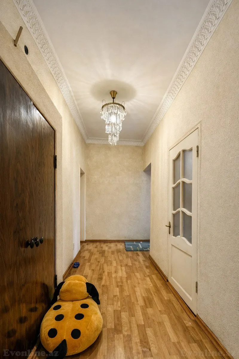 Satılır 3 otaqlı Mənzil Köhnə tikili 90 m² Xətai r. - şəkil 5