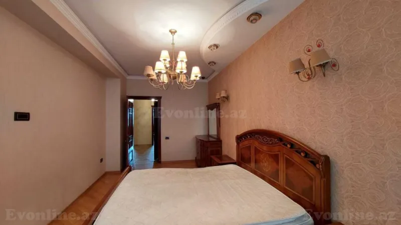 Satılır 4 otaqlı Mənzil Yeni tikili 150 m² 9-cu mikrorayon - şəkil 7