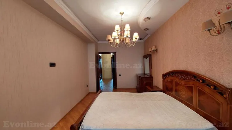 Satılır 4 otaqlı Mənzil Yeni tikili 150 m² 9-cu mikrorayon - şəkil 8