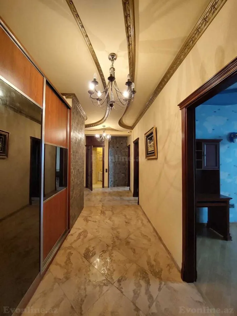 Satılır 4 otaqlı Mənzil Yeni tikili 150 m² 9-cu mikrorayon - şəkil 9