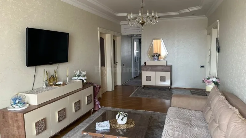 Satılır 4 otaqlı Mənzil Köhnə tikili 110 m² 4-cü mikrorayon - şəkil 2