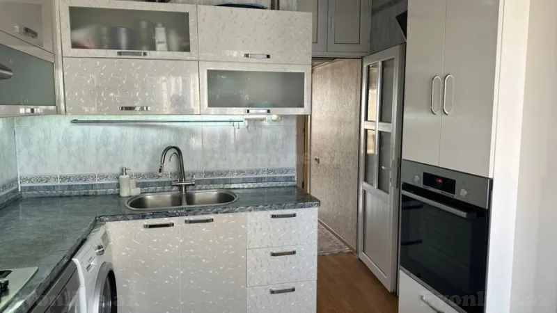 Satılır 4 otaqlı Mənzil Köhnə tikili 110 m² 4-cü mikrorayon - şəkil 7