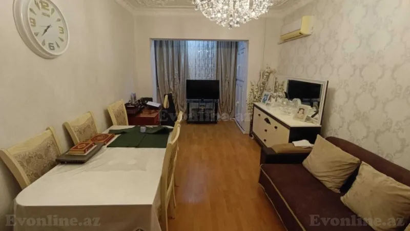 Satılır 4 otaqlı Mənzil Köhnə tikili 110 m² Yeni Yasamal - şəkil 2