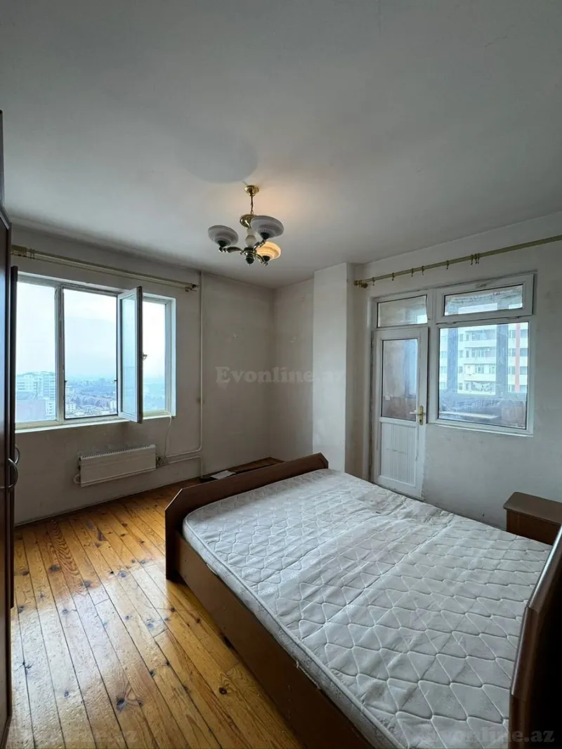 Satılır 2 otaqlı Mənzil Yeni tikili 81 m² Xalqlar Dostluğu m. - şəkil 6