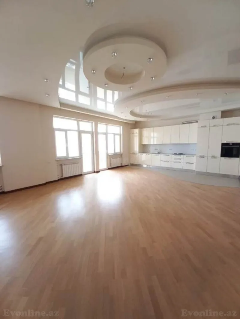 Satılır 3 otaqlı Mənzil Yeni tikili 135 m² Elmlər Akademiyası m. - şəkil 3