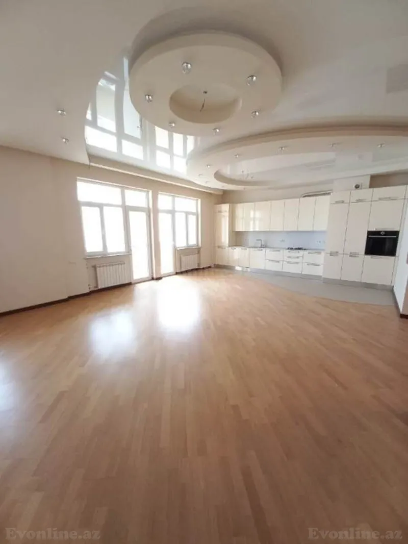 Satılır 3 otaqlı Mənzil Yeni tikili 135 m² Elmlər Akademiyası m. - şəkil 4