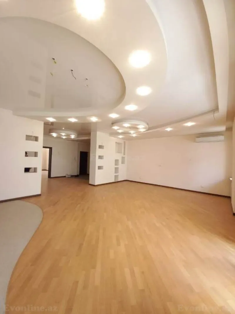 Satılır 3 otaqlı Mənzil Yeni tikili 135 m² Elmlər Akademiyası m. - şəkil 6