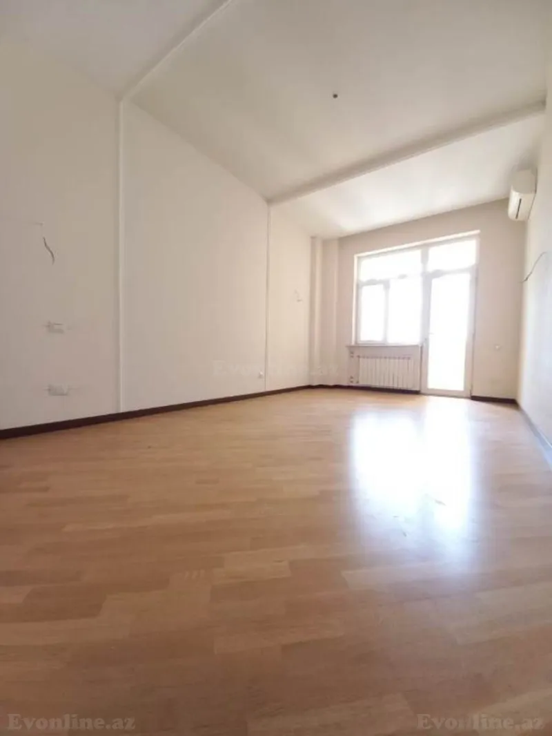 Satılır 3 otaqlı Mənzil Yeni tikili 135 m² Elmlər Akademiyası m. - şəkil 11