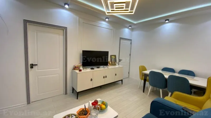 Satılır 2 otaqlı Mənzil Köhnə tikili 60 m² 2-ci mikrorayon