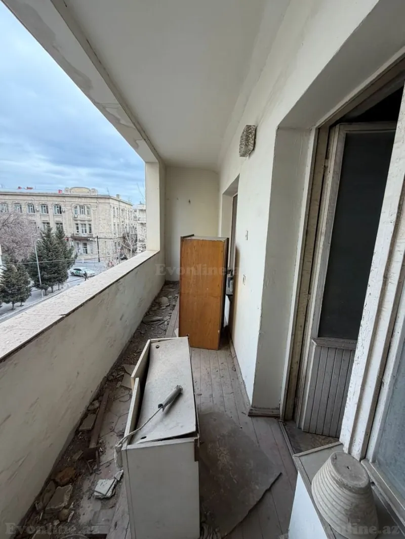 Satılır 3 otaqlı Mənzil Köhnə tikili 70 m² 28 May m. - şəkil 6