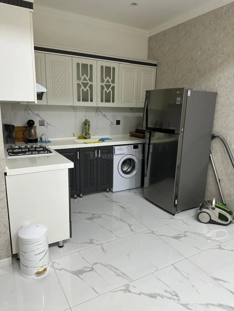 Kirayə verilir 2 otaqlı Mənzil Yeni tikili 76 m² Gənclik m. - şəkil 6